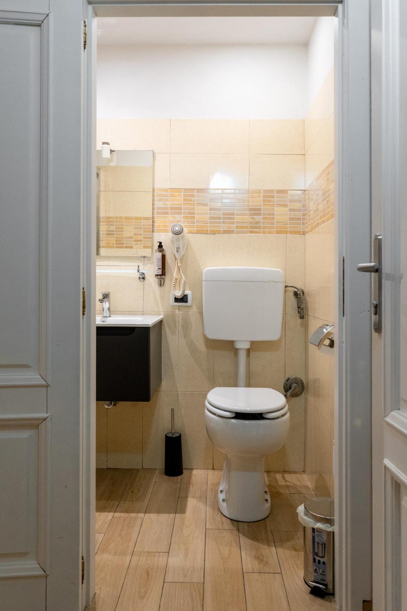 La Rosa Di Firenze B&B מראה חיצוני תמונה