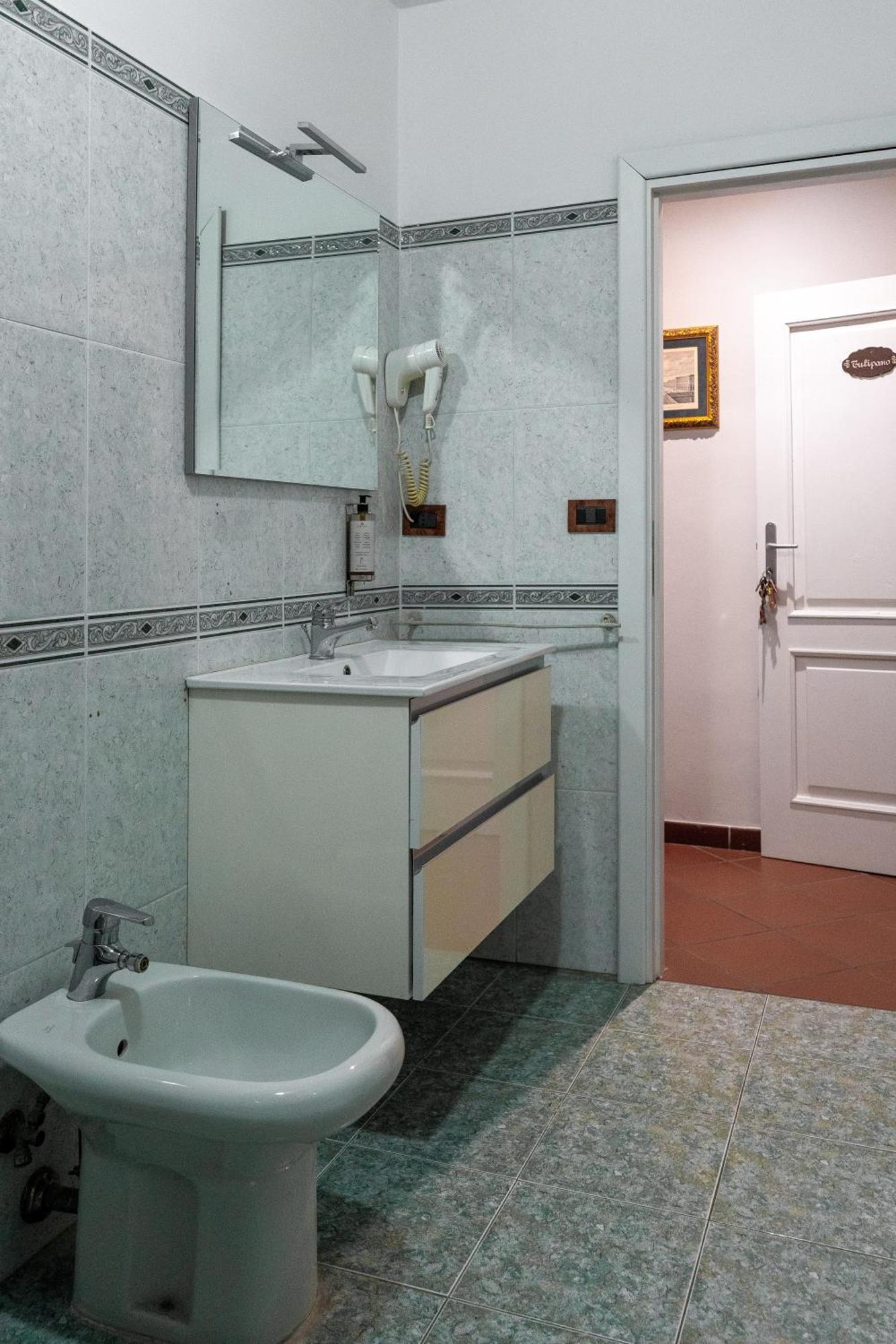 La Rosa Di Firenze B&B מראה חיצוני תמונה
