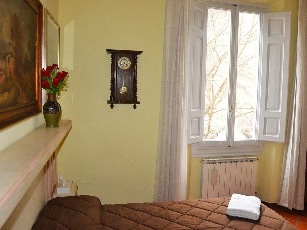 La Rosa Di Firenze B&B מראה חיצוני תמונה