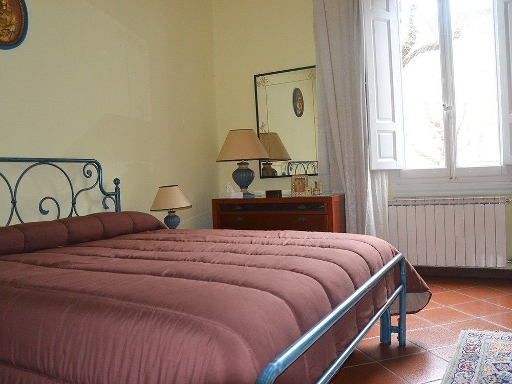 La Rosa Di Firenze B&B מראה חיצוני תמונה