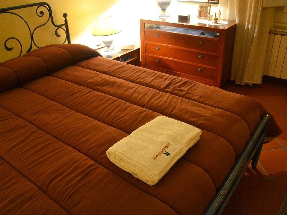 La Rosa Di Firenze B&B מראה חיצוני תמונה